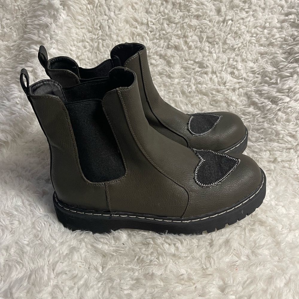 Sincerely Jules Pull On Boots dark gray Faux leather fabric patchwork SZ10 - Picture 3 of 10